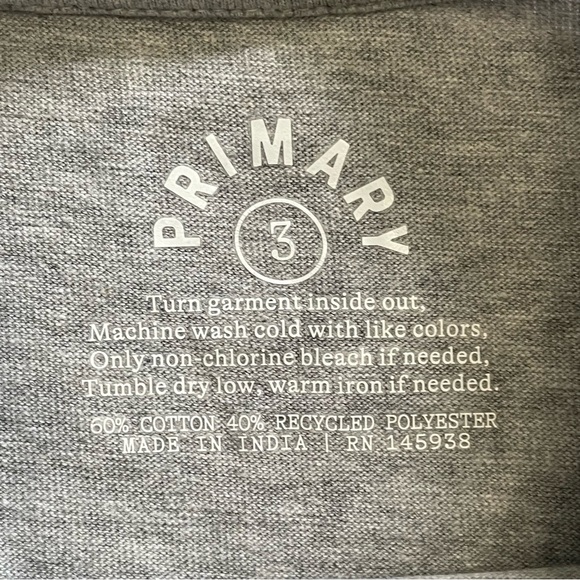 Primary Gray Long Sleeve Legging T-Shirt with Rainbow Heart - Picture 7 of 7